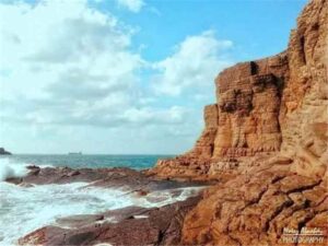 اخبار عدن – غرق أربعة أفراد في ساحل بربرية بالبريقة وظهور جثة واحد منهم.
