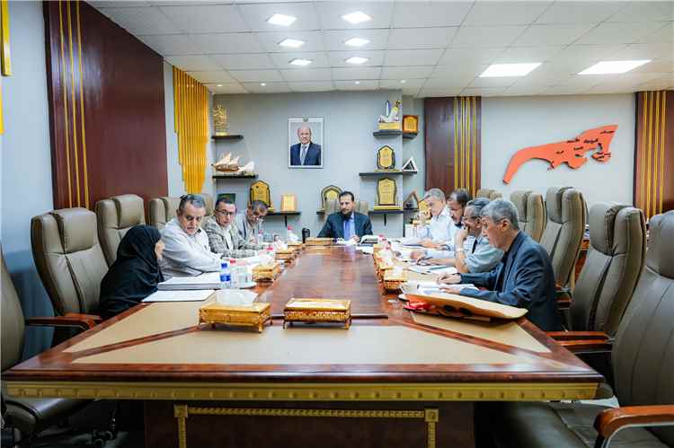 مجلس إدارة صندوق النظافة يناقش أداء النصف الأول من العام ويقر عدداً من المناقصات