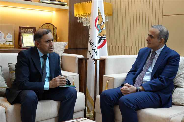 وزير الصحة يبحث مع ممثل اليونيسيف الجديد تعزيز الشراكة وتطوير الدعم الموجه للقطاع الصحي