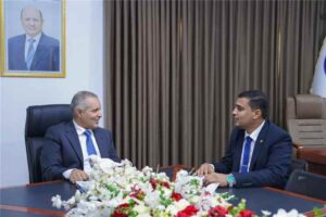 اخبار عدن – وزير الشؤون الاجتماعية يستعرض طرق تحسين تدخلات مؤسستي شباب أبين وقطرات للتنمية