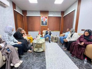 اخبار عدن – وزير المياه والبيئة يلتقي بوفد القمة النسوية لبحث تعزيز التعاون في مسائل المياه والبيئة