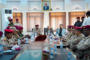 اخبار وردت الآن – الخنبشي يجري اجتماعاً شاملاً مع قيادة المنطقة العسكرية الثانية ويشدد على أهميته وح…
