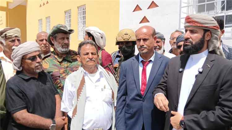 اخبار وردت الآن – محافظ أبين ينهي جولته الميدانية في مديريات يافع