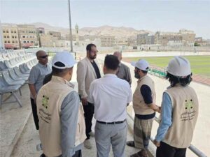 اخبار وردت الآن – وكيل حضرموت للتنمية يزور ملعب الفق لتحسين بنيته التحتية وإضاءته