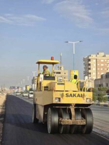 تحديثات من وردت الآن – المحافظ بن الوزير يستعرض تقدم العمل في مشروع إعادة تأهيل وتوسيع شارع الأربعين