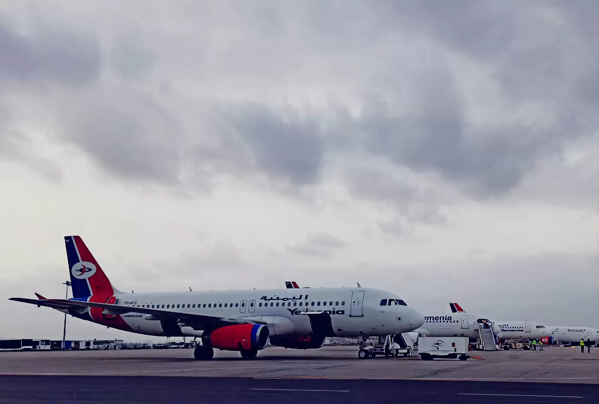 تقرير كامل: مطار صنعاء يستأنف رحلاته إلى وجهات دولية جديدة بعد سنوات من الحرب في اليمن