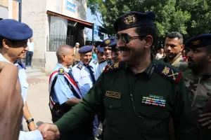 اخبار اليمن الان – تقرير زيارة وزير الداخلية ومدير عام شرطة تعز الى فرع مصلحة الهجرة والجوازات