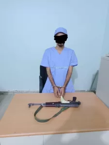 اخبار اليمن الان – الأمن يكشف سيناريو القبض على قاتل والدته في لودر بعد عملية أمنية ناجحة